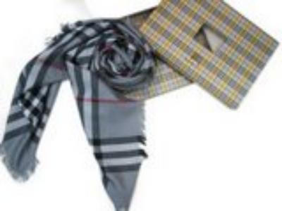 BURBERRY Scarf-78